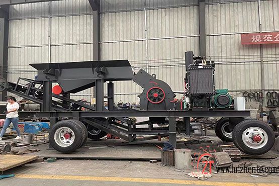 Mobile hammer crusher